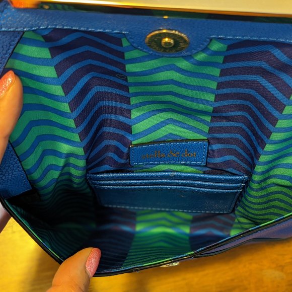 Avalon Envelope Clutch - Rare Find! - Picture 2 of 3